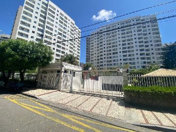 Fachada frontal do condom�nio