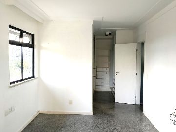 SU�TE MASTER COM CLOSET