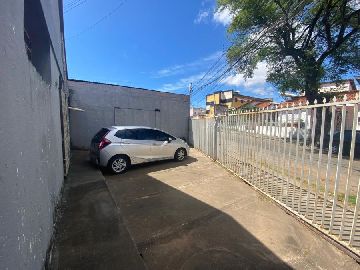 Recuo frontal para estacionamento