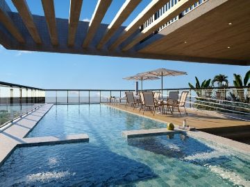 Piscina e hidromassagem aquecidas na cobertura