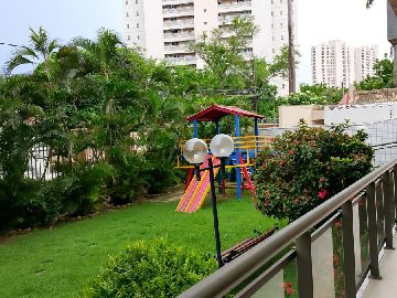 JARDIM FRONTAL COM PLAYGROUND