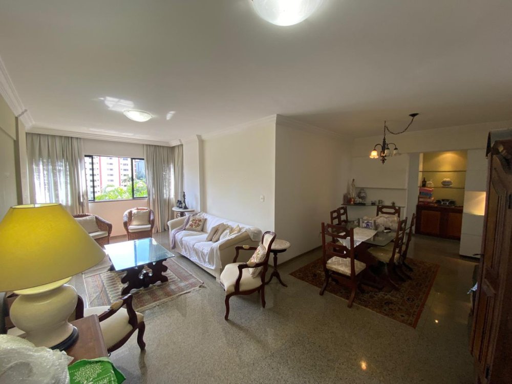 Ampa sala em L de estar e jantar