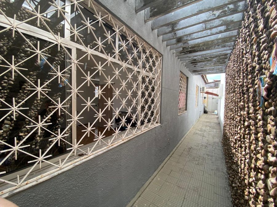 Recuo lateral direito