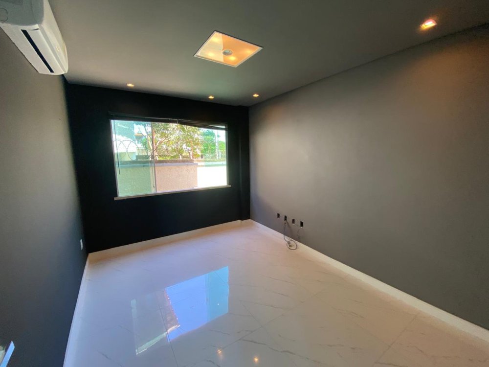 Gabinete ou 5� su�te