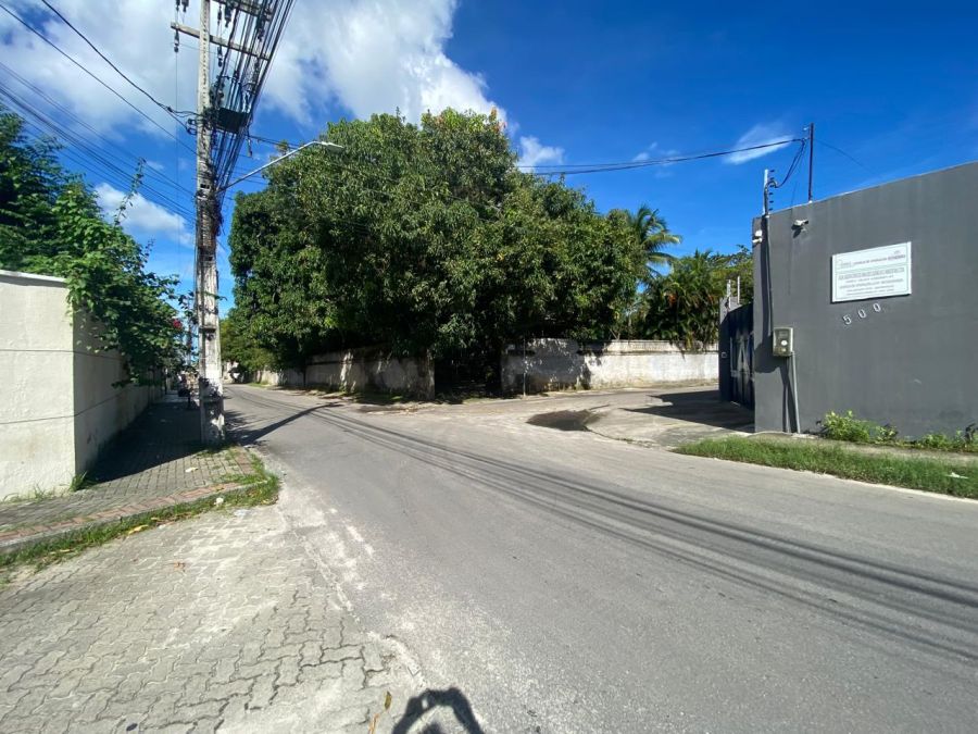 Esquina da Avenida Bras�lia com a Rua Minas Gerais