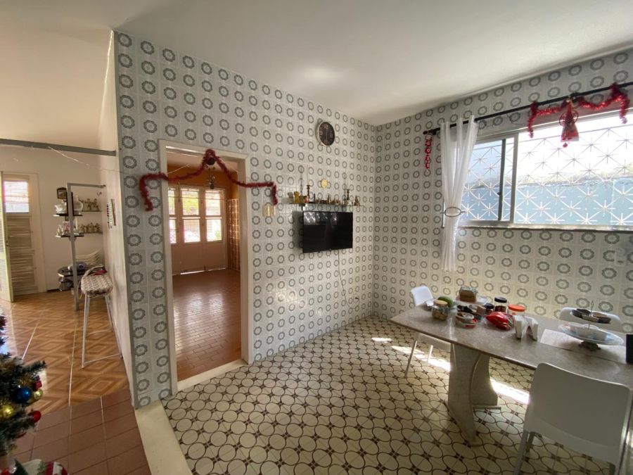 Copa/cozinha e acesso � sal de estar ao lado