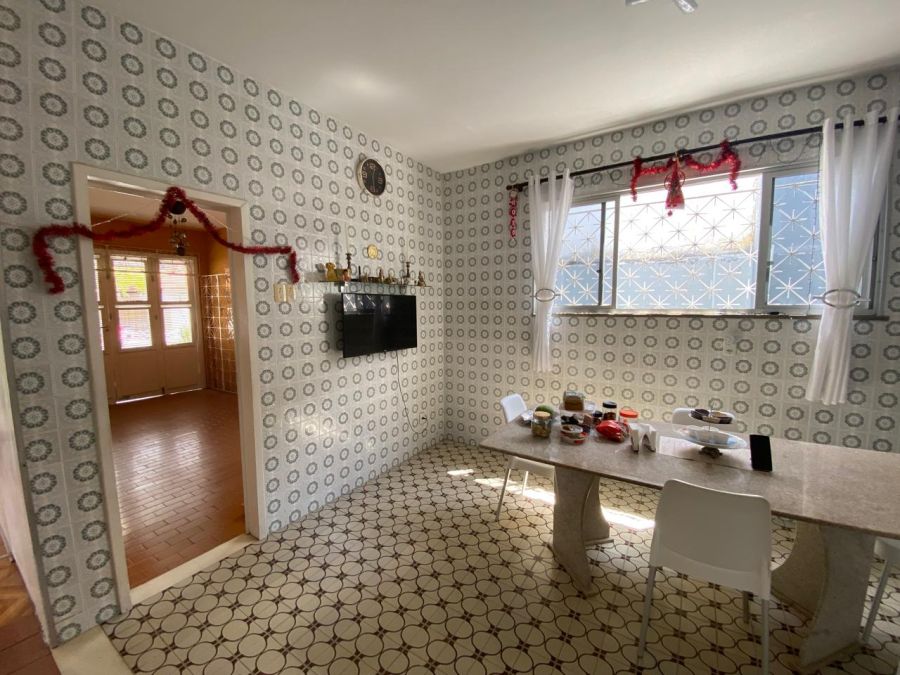 Acesso da garagem ao interior da casa