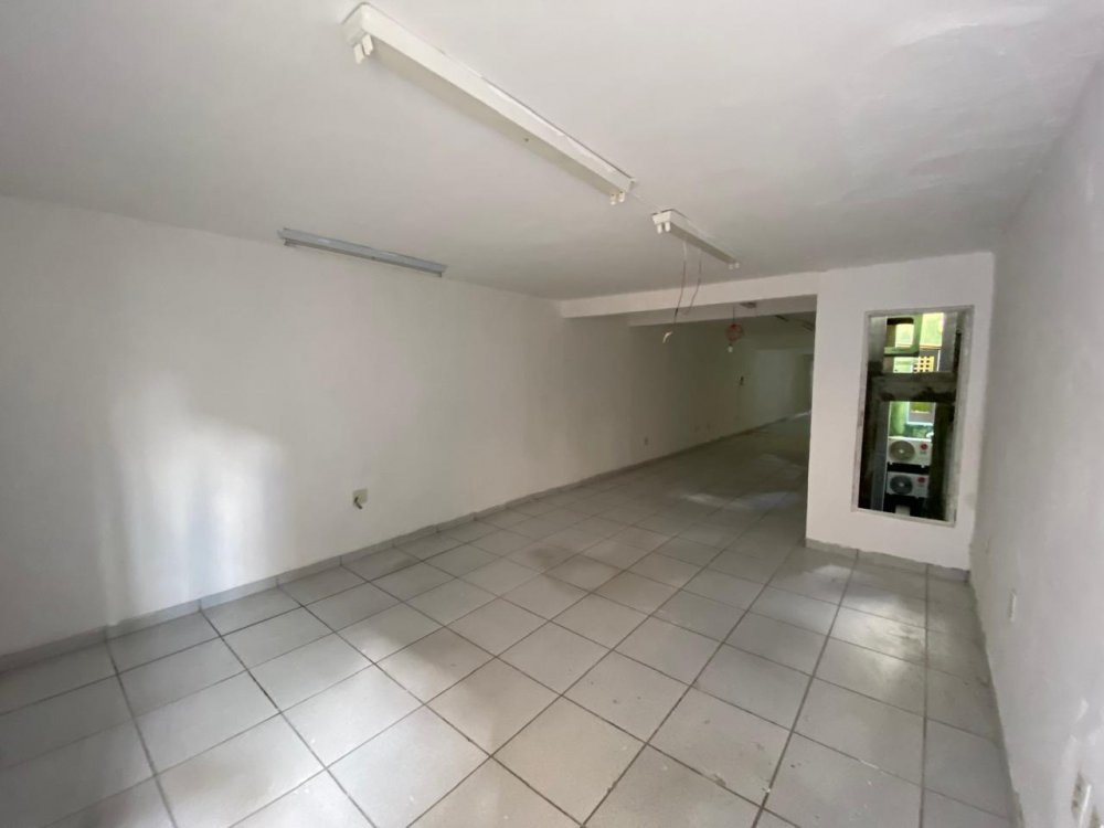 V�o livre do 1� pavimento