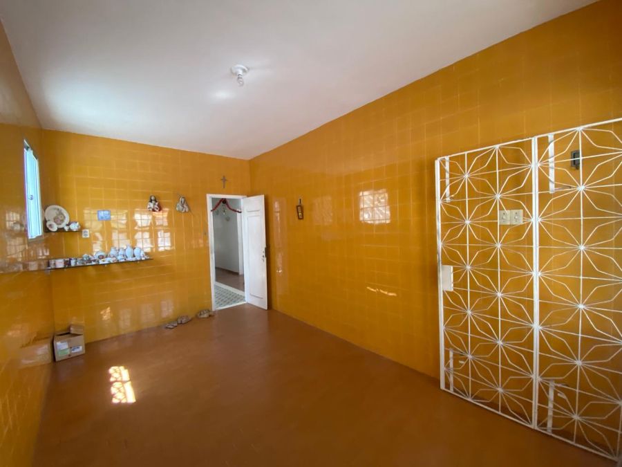 Acesso da garagem ao interior da casa