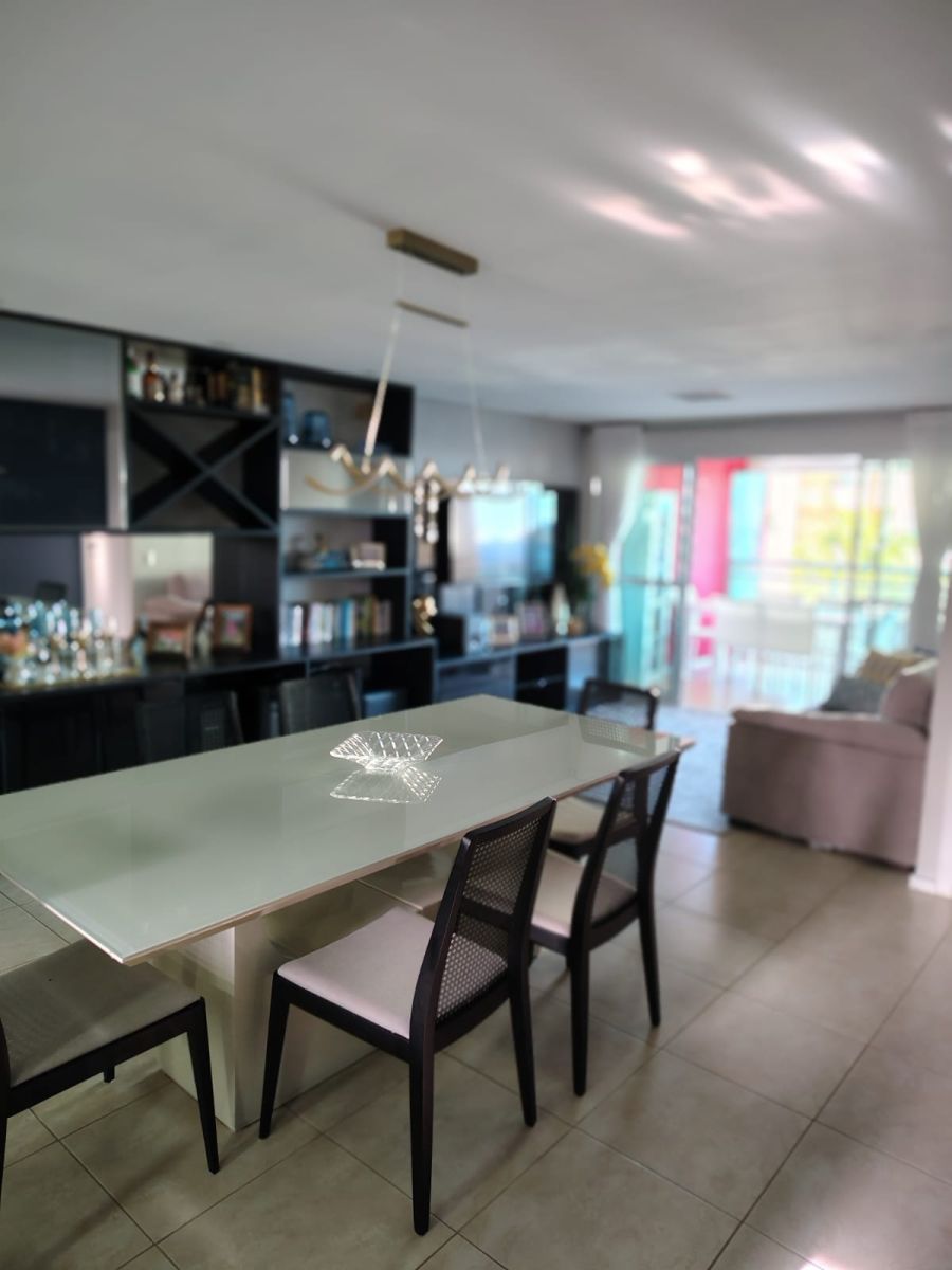 SALAS DE ESTAR/JANTAR