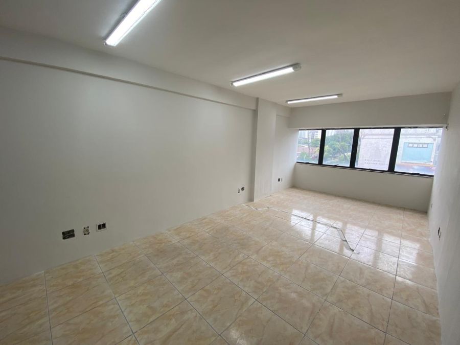 Sala com laje t�cnica