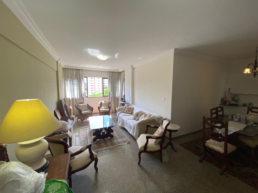 Ampa sala em L de estar e jantar