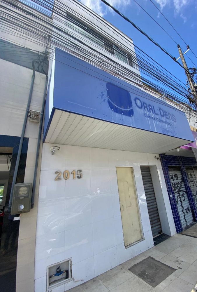 Acesso no pavimento t�rreo