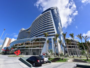 Fachada dia