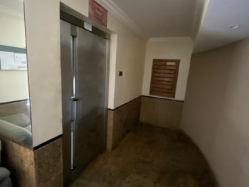 Hall do elevador social no trreo