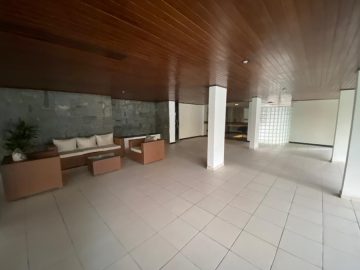 Amplo espao social na entrada