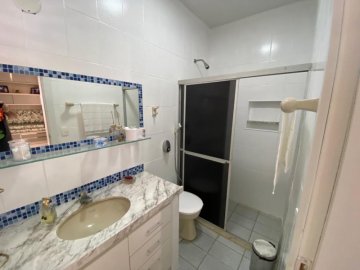 WC do gabinete ou quarta sute