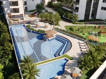 Piscinas adulto e infantil