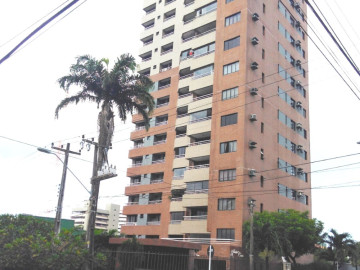 Fachada de esquina do condomnio
