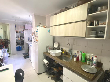 Cozinha com despensa