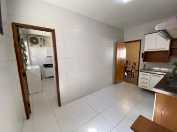 Acesso  rea de servios
