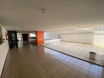 Entrada social do condomnio