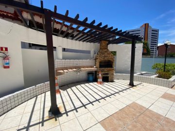 Deck com Churrasqueira