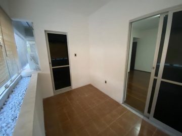 Varanda integrada  suite e ao quarto social