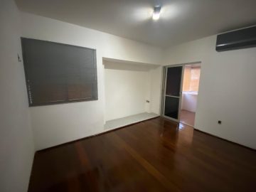 Quarto social com varanda