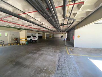 Vista do pavimento de estacionamento do apartamento